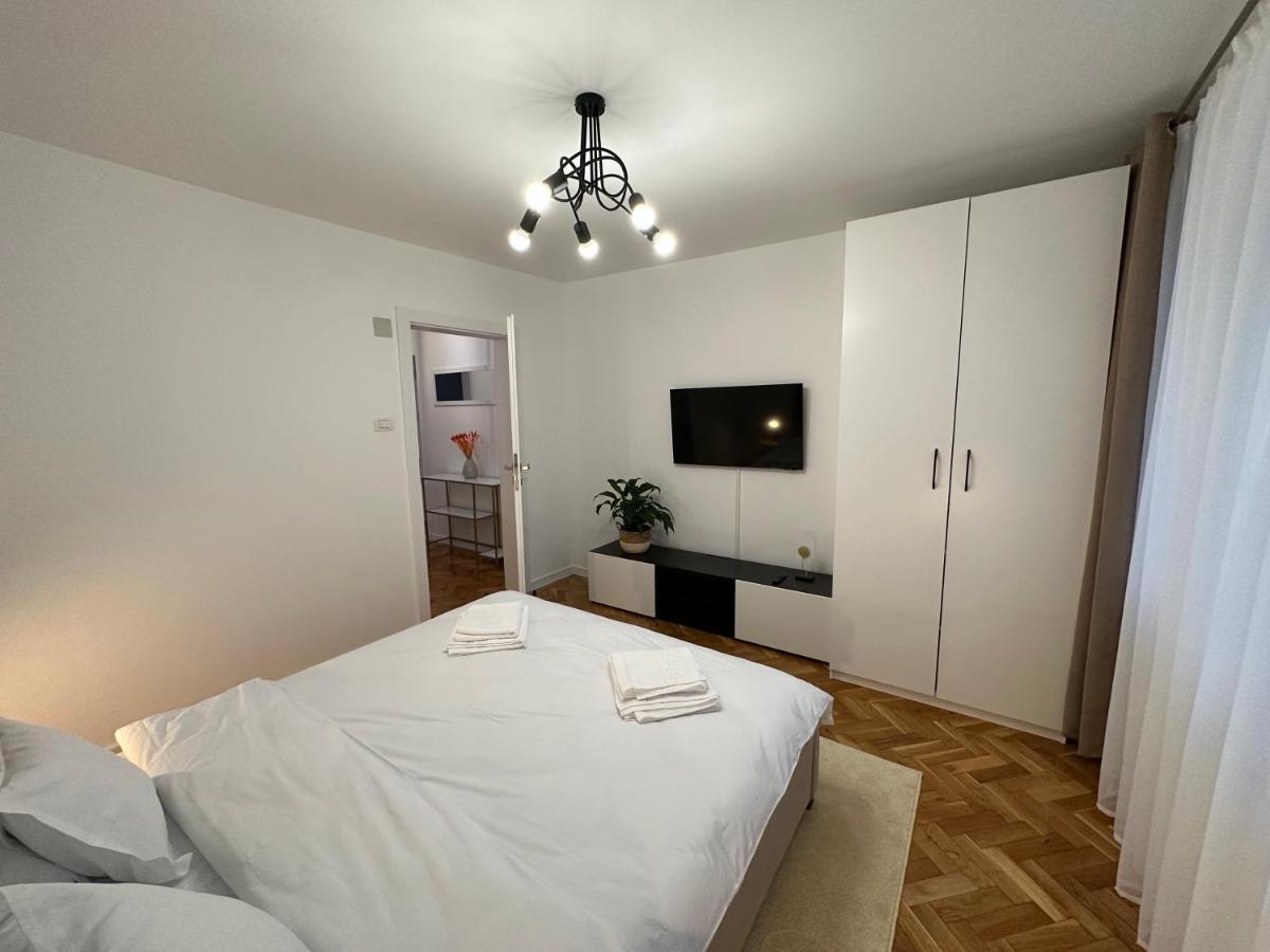 Esi Apartments #Central With Garage Timisoara Exterior foto